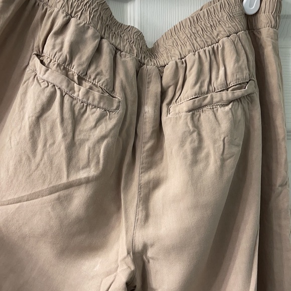 Splendid Women’s Size Large Tan Beige Jogger Pant - Picture 3 of 9